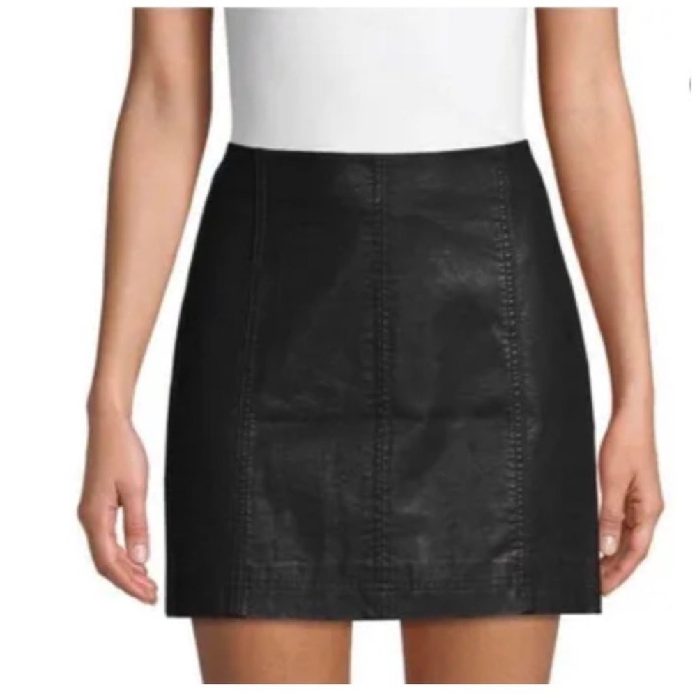 Free People Skirt Womens 0 Black Vegan Leather Mini Modern Femme zip Ladies*